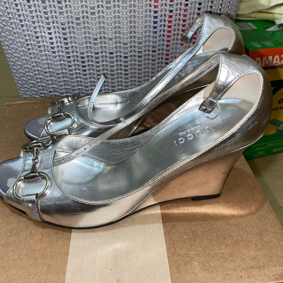 GUCCI HORSE-BIT WEDGES SHOES - Picture 3 of 5